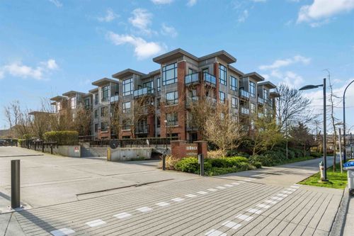 117-7058 14th Ave, Burnaby, BC, V3N0E6 | Card Image