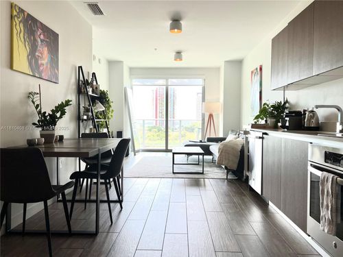 apt-813-1600 Sw 1st Ave, Miami, FL, 33129-1151 | Card Image