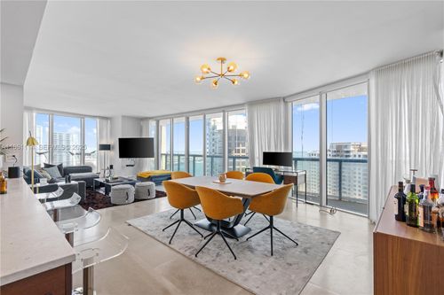 apt-3201-465 Brickell Ave, Miami, FL, 33131-4013 | Card Image