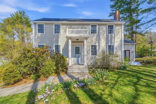 38 Groton Rd, Westford, MA, 01886-1233 | Card Image