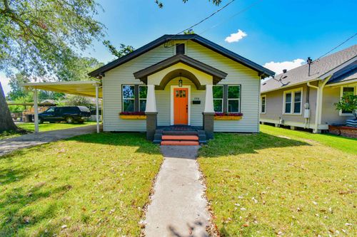 1510 Llano St, Port Neches, TX, 77651-3414 | Card Image