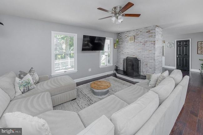 16 Morse Ave, House other with 4 bedrooms, 3 bathrooms and null parking in GIBBSTOWN NJ | Image 7
