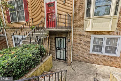 7-6f-10 Kettle Ct, WINDSOR MILL, MD, 21244-2510 | Card Image