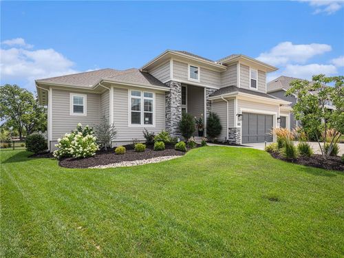 17309 Stearns St, Overland Park, KS, 66221-8554 | Card Image