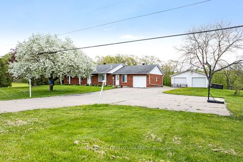 467 Lake Eloida Rd, Kitley, ON, K0E1Y0 | Card Image