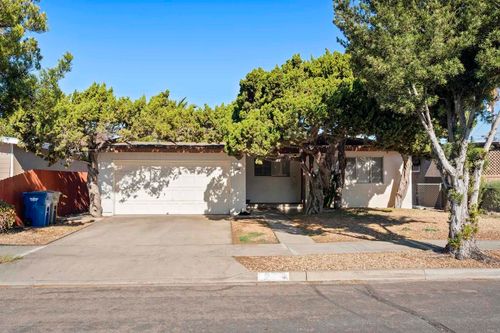 244 Carter St, El Cajon, CA, 92020-6302 | Card Image