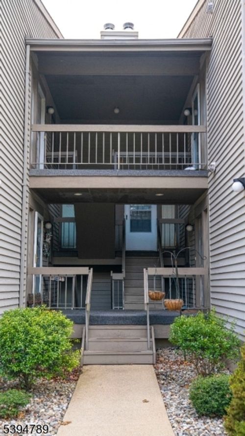 22-22 Sam Bonnell Dr, Clinton, NJ, 08809-1102 | Card Image