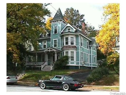 5-104 S Broadway, Nyack, NY, 10960-4437 | Card Image