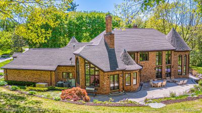 59 Hidden Ridge, Home with 5 bedrooms, 7 bathrooms and null parking in Bloomfield Hills MI | Image 1