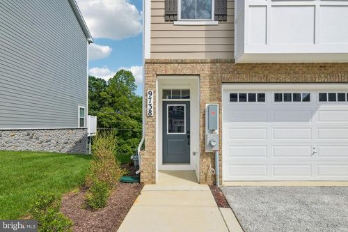 9738 Gaelic Pl, WALDORF, MD, 20601-3857 | Card Image
