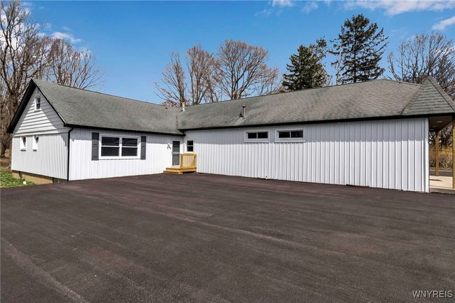12482 Broadway St, House other with 4 bedrooms, 3 bathrooms and null parking in Alden NY | Image 5