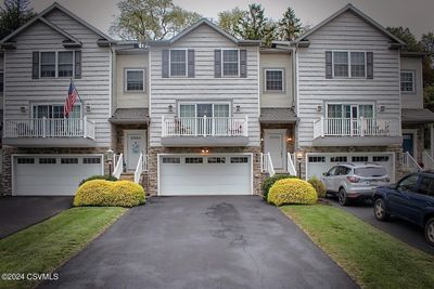 24 Limerick Lane, Home with 2 bedrooms, 2 bathrooms and null parking in Selinsgrove PA | Image 1