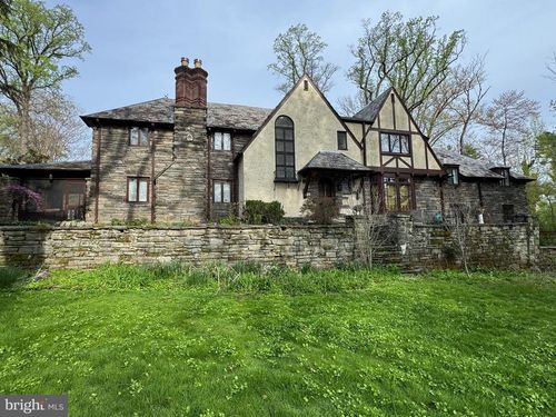 1217 Medford Rd, WYNNEWOOD, PA, 19096-2416 | Card Image