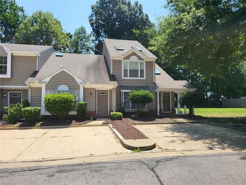 9 Madrone Pl, Hampton, VA, 23666-6815 | Card Image