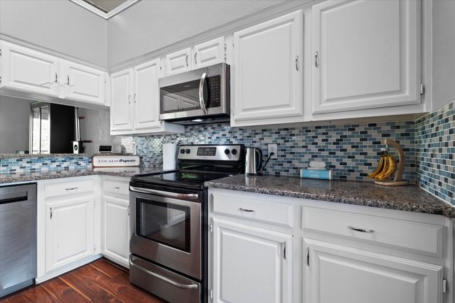 302 Columbia Dr, House other with 3 bedrooms, 3 bathrooms and null parking in Rockwall TX | Image 17