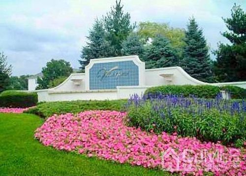 936 Waterford Dr, Edison, NJ, 08817-1911 | Card Image