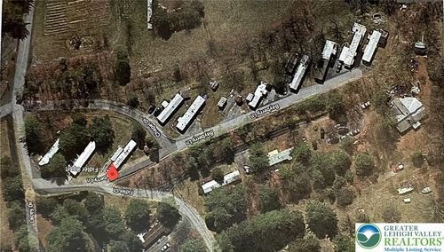 1 Fidler Ct, Pine Grove, PA, 17963-8732 | Card Image