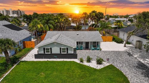 4503 Saxon Dr, New Smyrna Beach, FL, 32169-4138 | Card Image