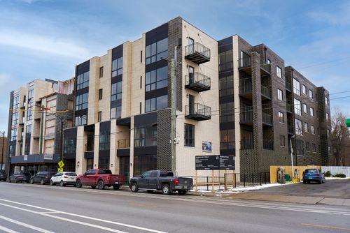 206-451 E Pershing Rd, Chicago, IL, 60653-0274 | Card Image
