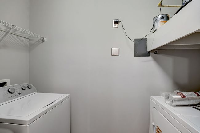 APT-243 - 3000 Vanderbilt Pl, Condo with 2 bedrooms, 2 bathrooms and 2 parking in Nashville TN | Image 13