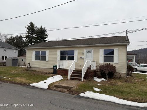 619 Avenue C, West Wyoming, PA, 18644-1628 | Card Image