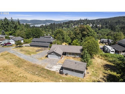 30186 Sandy Ln, Rainier, OR, 97048-3117 | Card Image