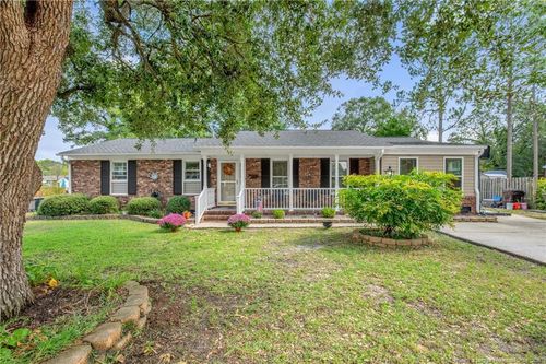 1901 Faber St, Fayetteville, NC, 28304-4503 | Card Image