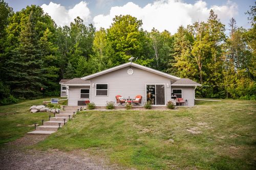 W7752 Simon Rd, Fifield, WI, 54524-9462 | Card Image