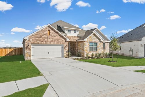 405 W Luna Blue Ln, Jarrell, TX, 76537-2334 | Card Image