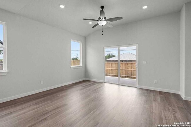 1932 Split Rock Rd, House other with 4 bedrooms, 4 bathrooms and null parking in New Braunfels TX | Image 13
