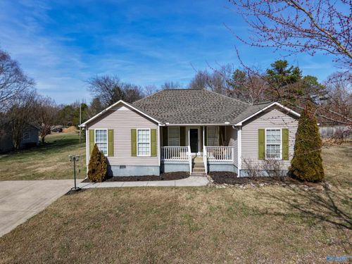 101 Jones Dr, Grant, AL, 35747-8436 | Card Image