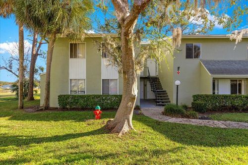 a-584 Fairways Cir, OCALA, FL, 34472-8516 | Card Image