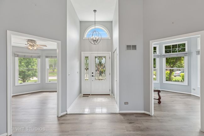 10428 Morningside Ct, Townhouse with 2 bedrooms, 3 bathrooms and 2 parking in Orland Park IL | Image 4