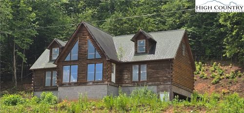 6490 Globe Rd, Lenoir, NC, 28645-9014 | Card Image