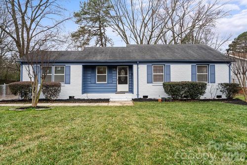 4332 Winedale Ln, Charlotte, NC, 28205-4531 | Card Image