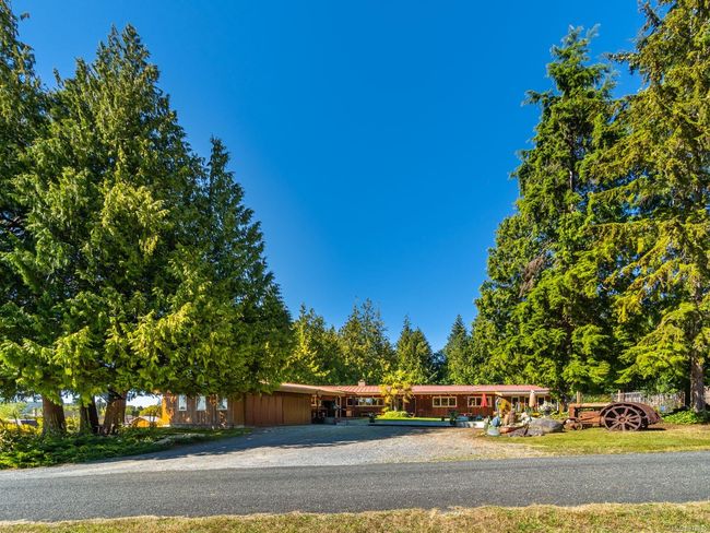 410 17 Th Ave, House other with 4 bedrooms, 5 bathrooms and 4 parking in Sointula BC | Image 58