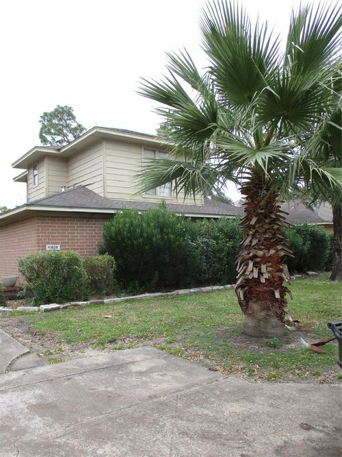 apt-b-10826 Sugar Hill Dr, Houston, TX, 77042-1680 | Card Image
