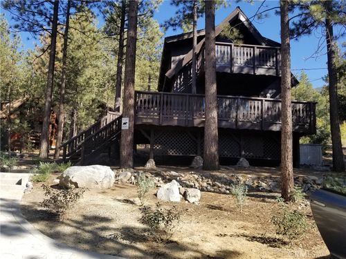 1600 Woodland Dr, Pine Mountain Club, CA, 93222 | Card Image