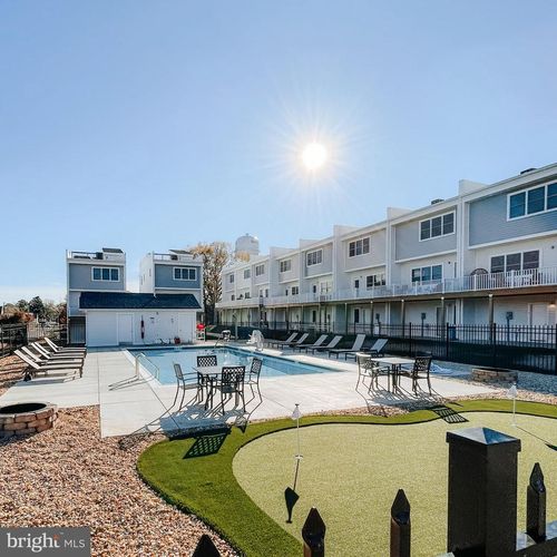 308 Douglas Ave, COLONIAL BEACH, VA, 22443-2203 | Card Image