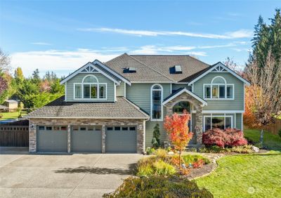 3 Car Garage with RV Parking. | Image 1