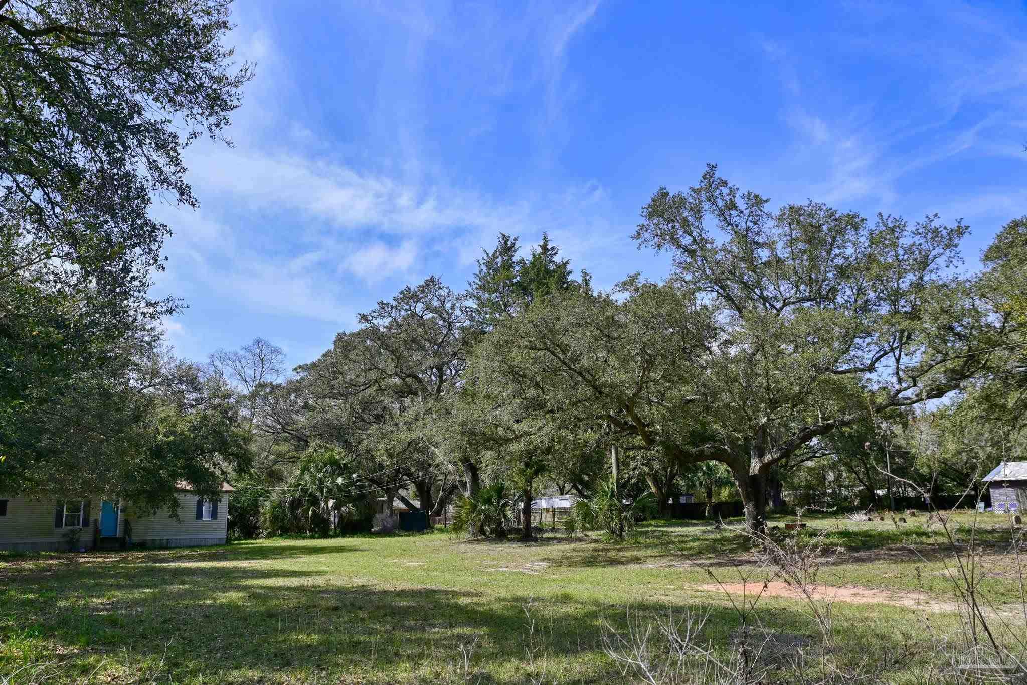 Land in Pensacola 4
