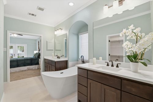 9221 Waterman Dr, Providence Village, TX, 76227-5742 | Card Image