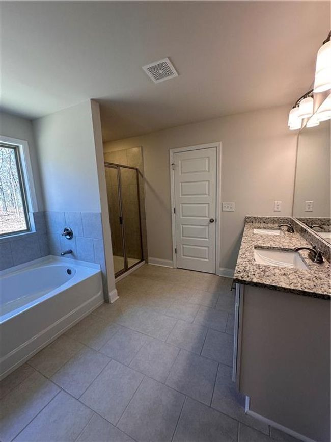 2260 Highridge Point Dr, House other with 4 bedrooms, 3 bathrooms and null parking in Lithia Springs GA | Image 13