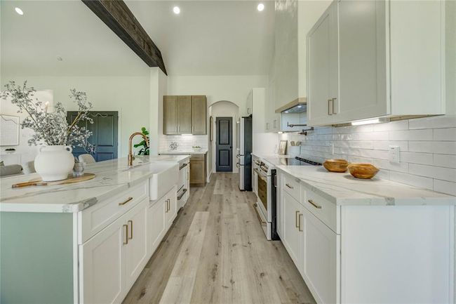 119 Trailblazer, House other with 6 bedrooms, 3 bathrooms and 2 parking in Angleton TX | Image 28