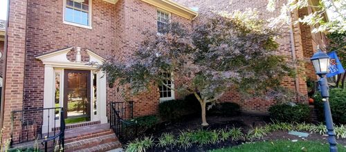 15-400 Redding Road, Lexington, KY, 40517 | Card Image