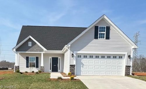 3676 Contimental Square, Kernersville, NC, 27284 | Card Image