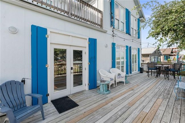207 S 2 Nd St, House other with 4 bedrooms, 3 bathrooms and 6 parking in Rockport TX | Image 6