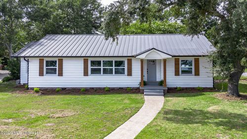 200 E Second St, Long Beach, MS, 39560-6166 | Card Image