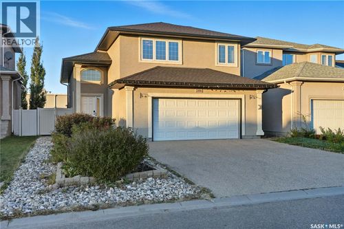 2106 Laurier Cres E, Regina, SK, S4V0P6 | Card Image