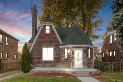 16717 Fielding St, Detroit, MI, 48219-3376 | Card Image